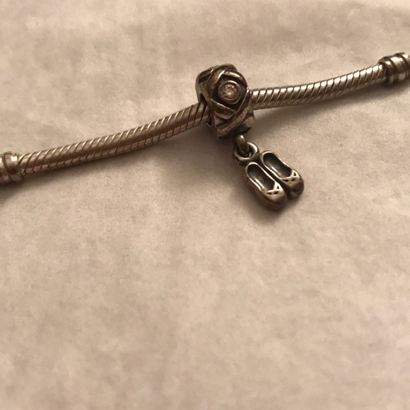 Pandora Ballet Slippers Charm - Picture 1 of 2